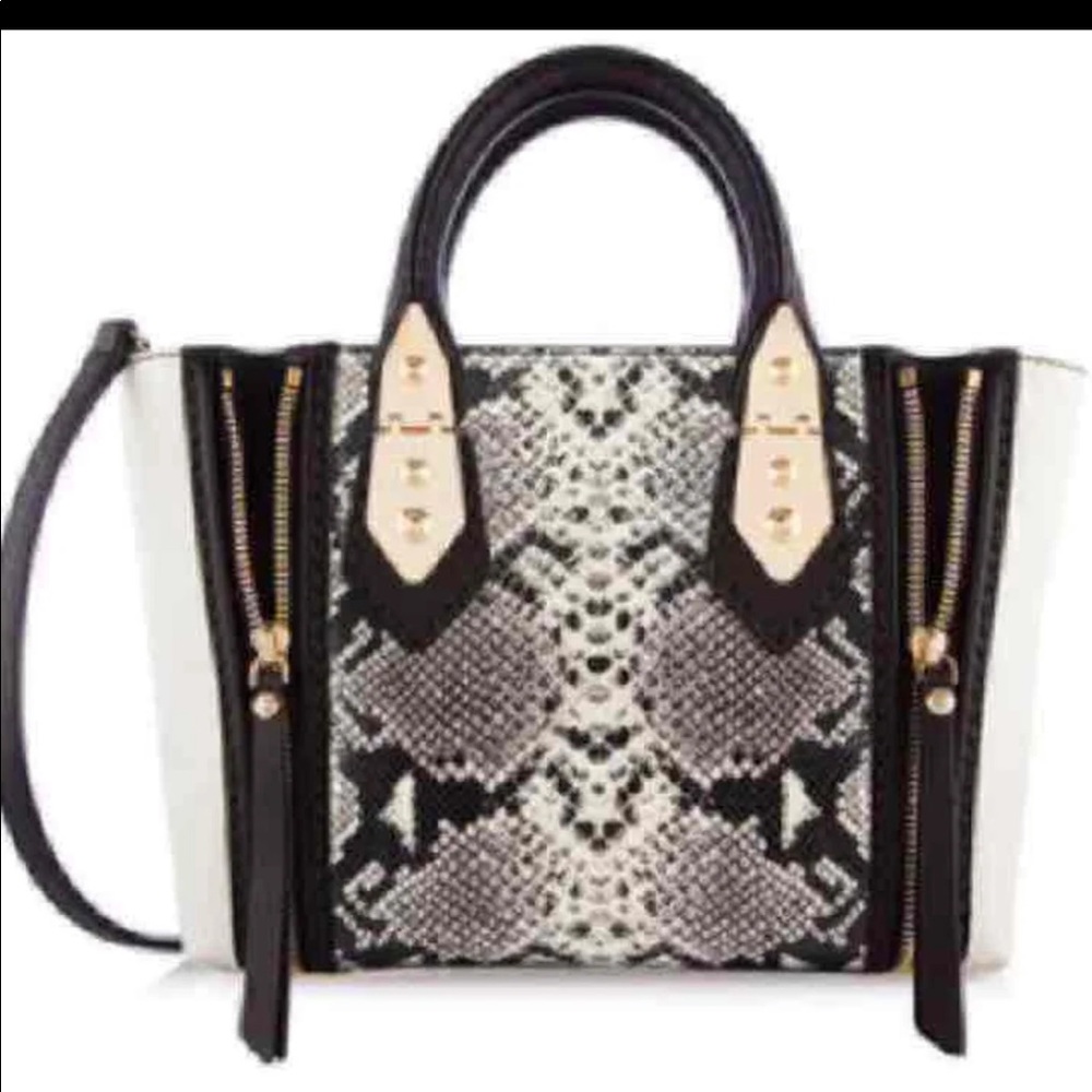 ISO - Picture 6 of 8